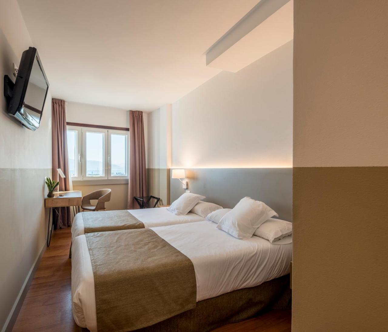 Hotel Airinos 3* 칸가스데모라조 외부 사진