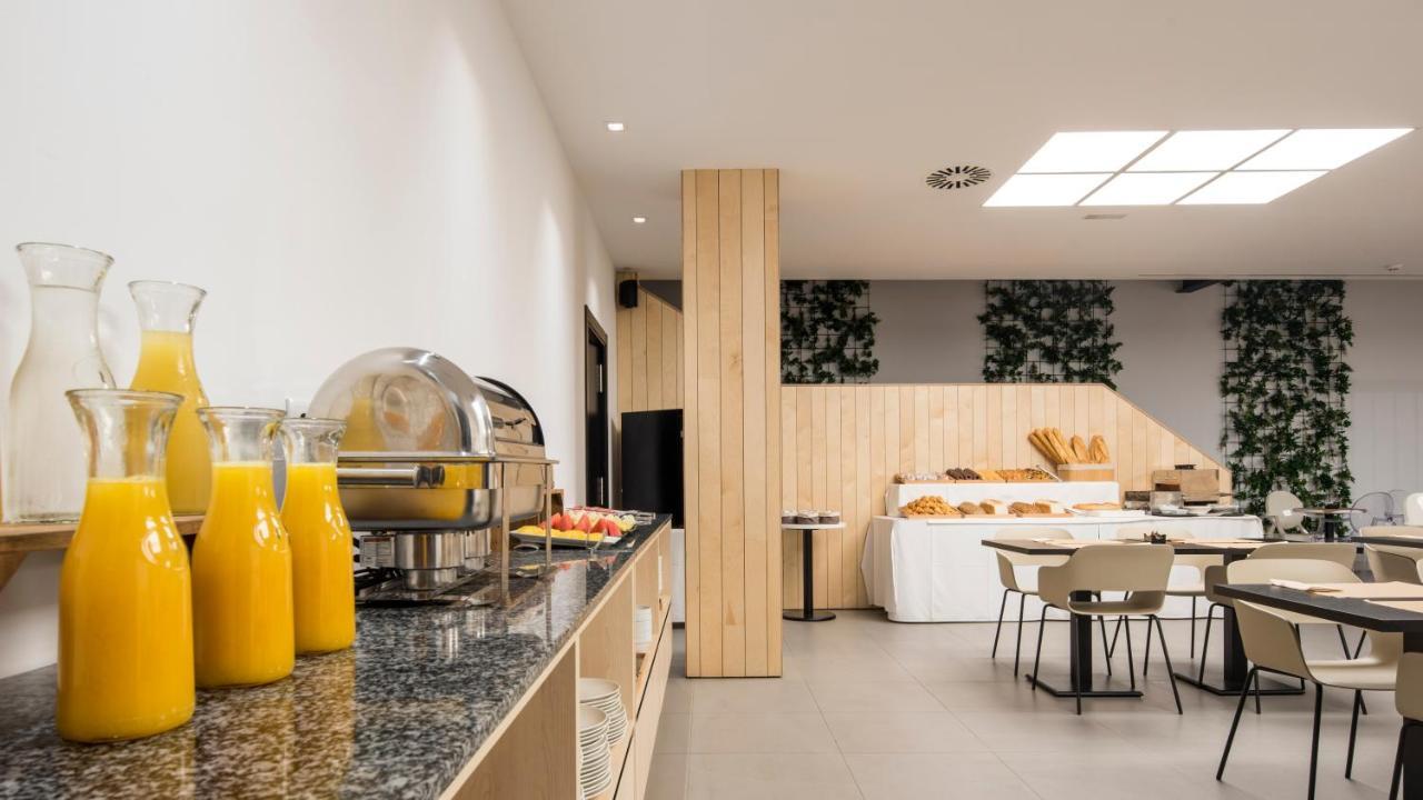 Hotel Airinos 3* 칸가스데모라조 외부 사진