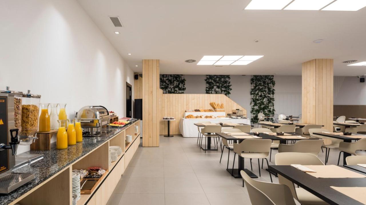 Hotel Airinos 3* 칸가스데모라조 외부 사진
